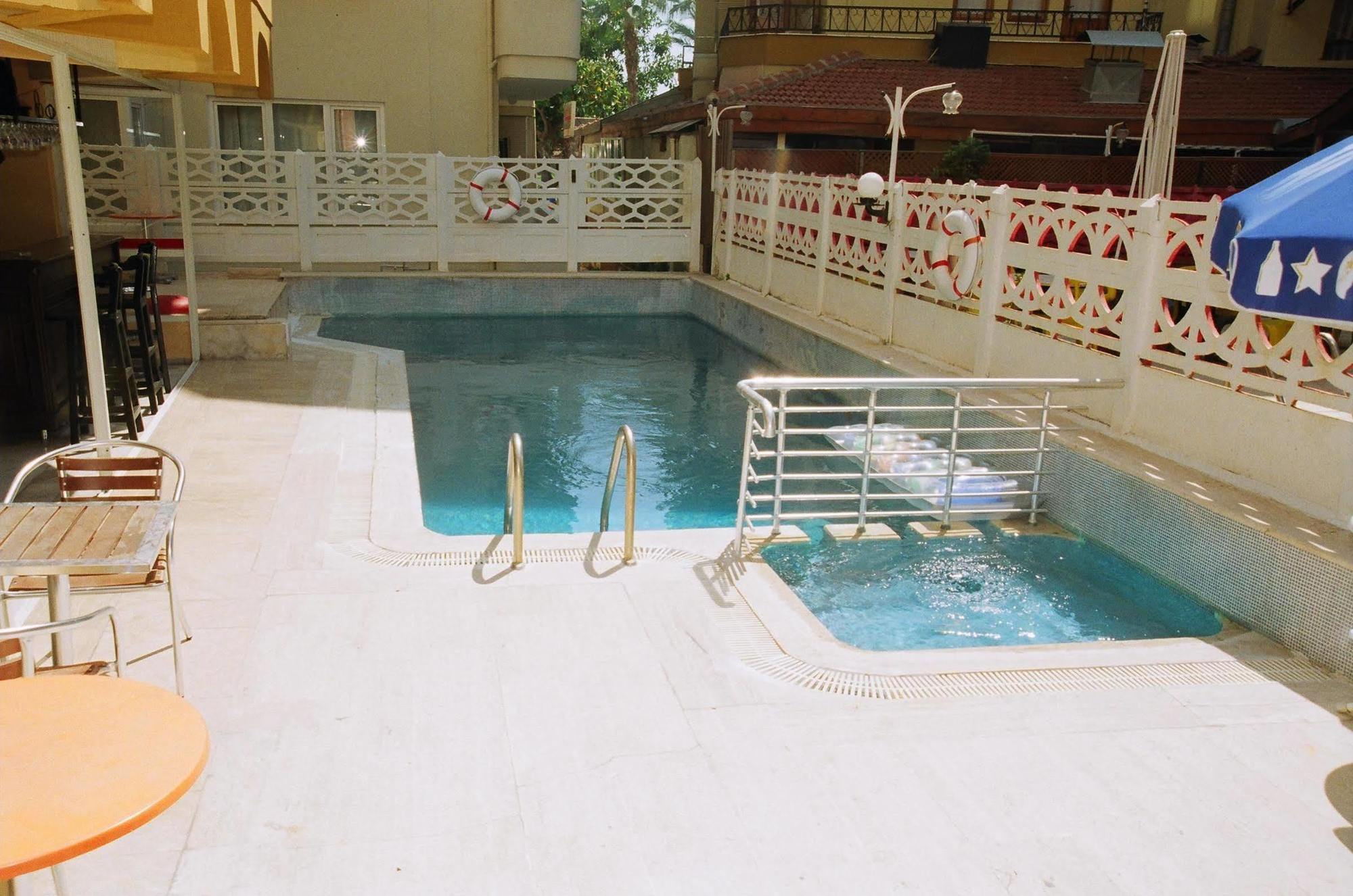 Kleopatra Develi Hotel Алания Экстерьер фото